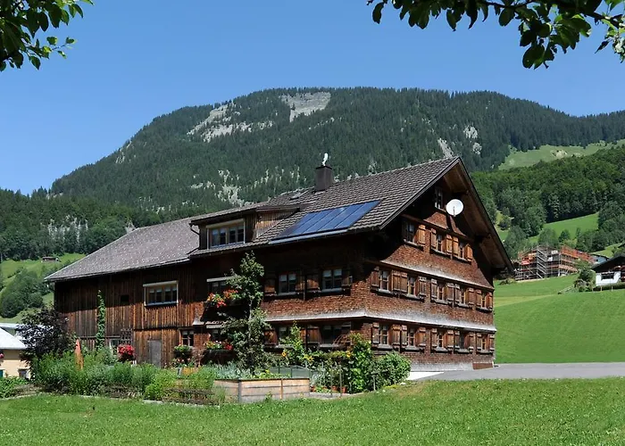Ferienwohnungen Moosbrugger