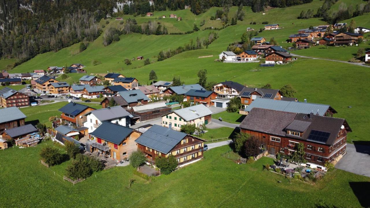 Moosbrugger * Au (Vorarlberg)